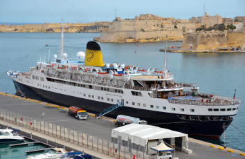 Картинка funchal корабли лайнеры лайнер круизный