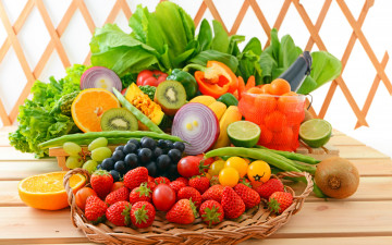 Картинка еда фрукты+и+овощи+вместе клубника киви салат мандарины корзинка fruits fresh помидоры ягоды фрукты овощи vegetables berries