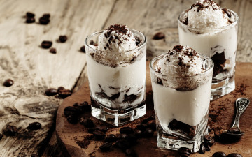 Картинка еда мороженое +десерты chocolate десерт glass tiramisu italian кофе крем печенье тирамису какао сладкое sweet dessert delicious