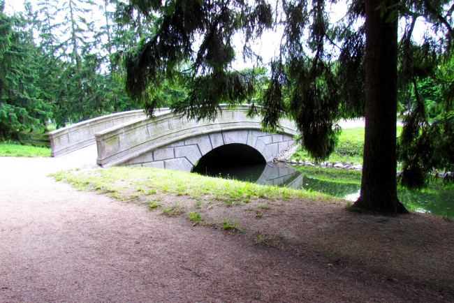 Обои картинки фото пушкин, природа, парк, мостик, деревья