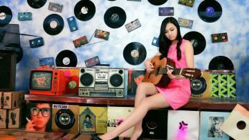 Картинка музыка -другое магнитофон телевизор пластинка гитара девушка