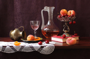 Картинка еда натюрморт вишня книга кувшин персики абрикос