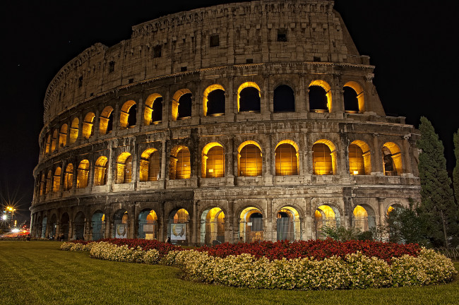 Обои картинки фото colosseum at night, города, рим,  ватикан , италия, колизей