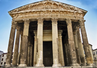 Картинка города исторические архитектурные памятники древнеримский храм