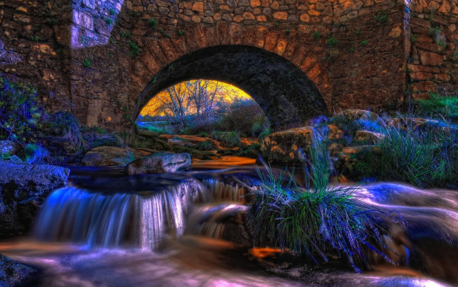 Обои картинки фото stone, bridge, природа, реки, озера, каменный, мост, река, трава