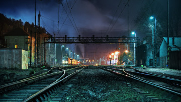 Картинка разное транспортные+средства+и+магистрали ночь огни дома станция железная дорога