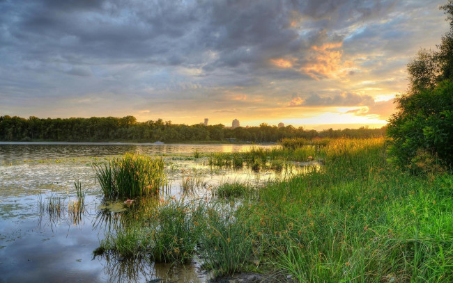 Обои картинки фото природа, реки, озера, киев, украина, закат, днепр, заводь
