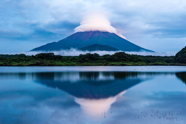 Обои картинки фото природа, реки, озера, Япония, пейзаж, вулкан, гора, fuji