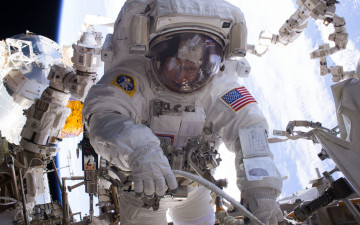 Картинка космос астронавты космонавты сша астронавт пегги уитсон мкс наса