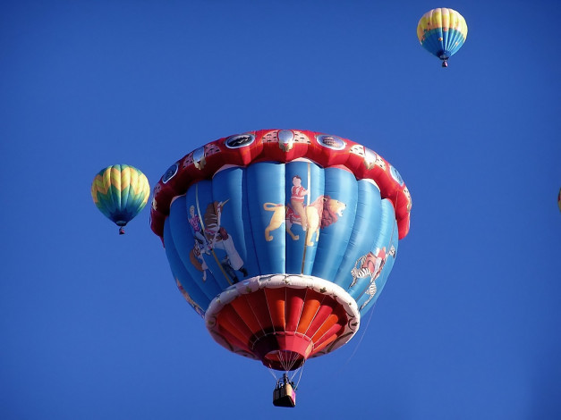 Обои картинки фото its, circus, авиация, воздушные, шары