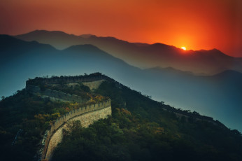 Картинка города исторические архитектурные памятники великая китайская стена закат горы