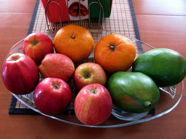Обои картинки фото еда, фрукты,  ягоды, манго, апельсины, яблоки