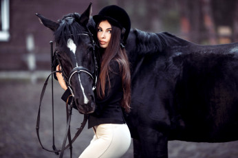 Картинка девушки -+брюнетки +шатенки брюнетка лошадь