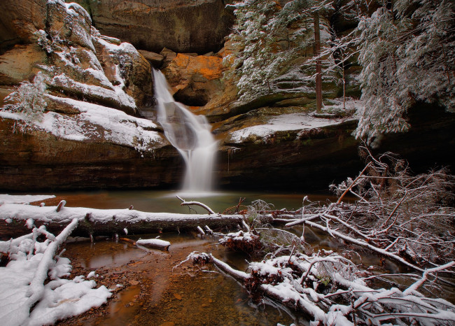 Обои картинки фото природа, водопады, деревья, снег