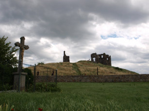 Картинка руины замка большой каменец разное развалины металлолом словакия