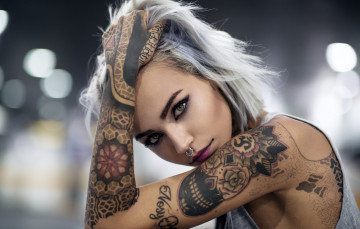 Картинка девушки -unsort+ лица +портреты взгляд стиль модель рука татуировки лицо felisja+piana