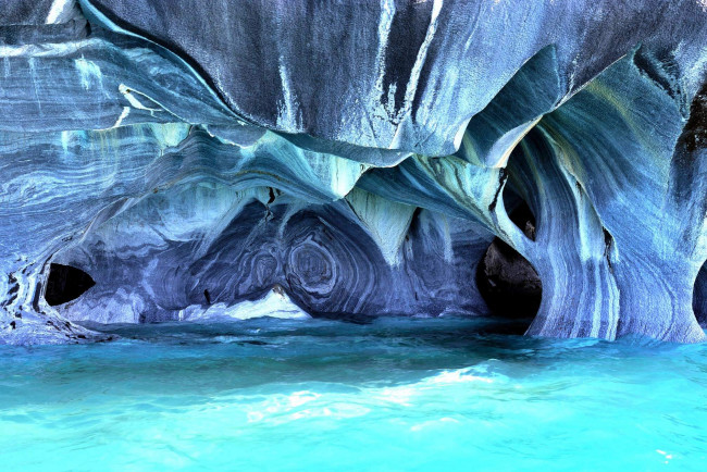Обои картинки фото мраморные пещеры, природа, другое, вода, пещеры, камни, мраморные, грот, мрамор