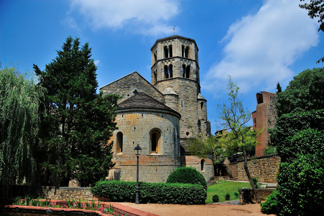 Обои картинки фото монастырь  sant pere de galligants  girona испания, города, - католические соборы,  костелы,  аббатства, монастырь, испания, girona