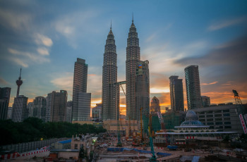 Картинка города куала-лумпур+ малайзия башни панорама