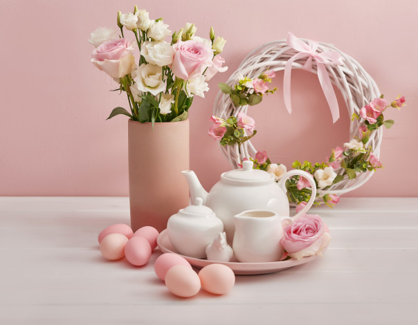 Обои картинки фото праздничные, пасха, цветы, праздник, яйца, весна, посуда, венок