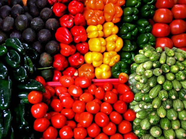 Обои картинки фото еда, овощи, помидоры, огурцы, томаты, перец
