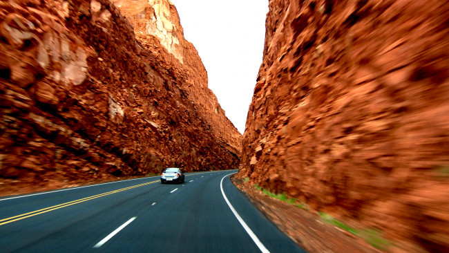 Обои картинки фото road, in, mountains, природа, дороги, автомобиль, трасса, горы