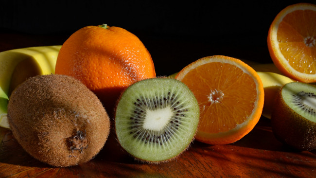 Обои картинки фото еда, фрукты,  ягоды, бананы, апельсины, киви
