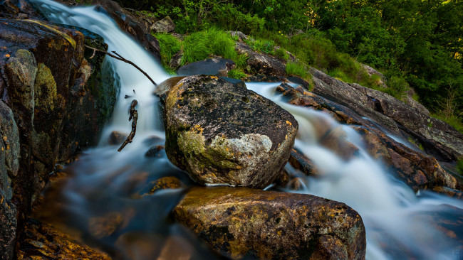 Обои картинки фото природа, реки, озера, norway, норвегия, река, камни
