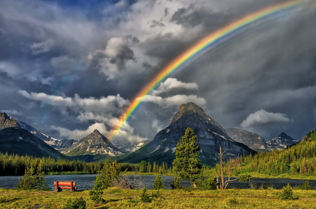 Обои картинки фото природа, радуга, деревья, пейзаж, скамейка, облака, горы, река