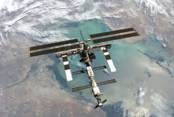 Картинка космос космические+корабли +космические+станции iss space station orbit earth
