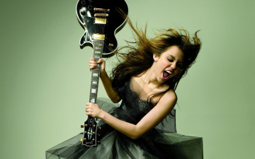 Картинка Miley+Cyrus девушки брюнетка гитара