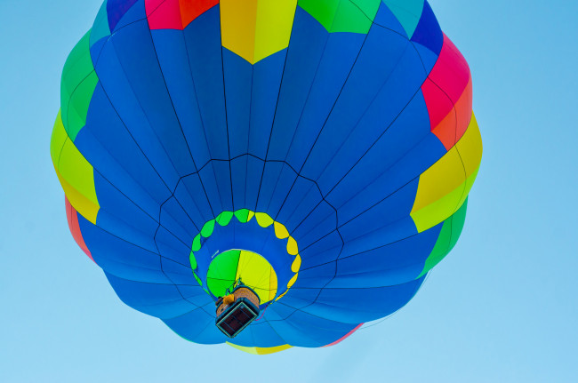 Обои картинки фото авиация, воздушные шары, воздушный, шар, корзина, полет, небо