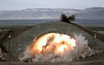 Картинка explosion разное взрывы взрыв бункер бетонный