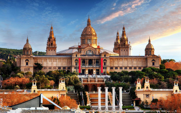 Картинка города барселона+ испания national museum