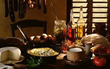 Картинка еда разное оливки масло помидоры хлеб лук сыр томаты
