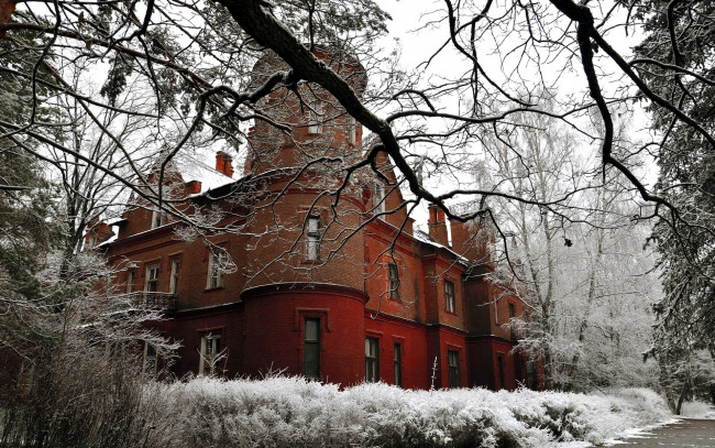 Обои картинки фото города, здания, дома, деревья, зима, снег