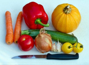 Картинка еда овощи помидоры чеснок лук нож тыква перец кабачок морковь