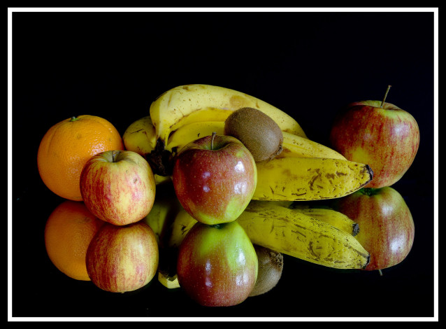 Обои картинки фото еда, фрукты,  ягоды, киви, бананы, апельсин, яблоки