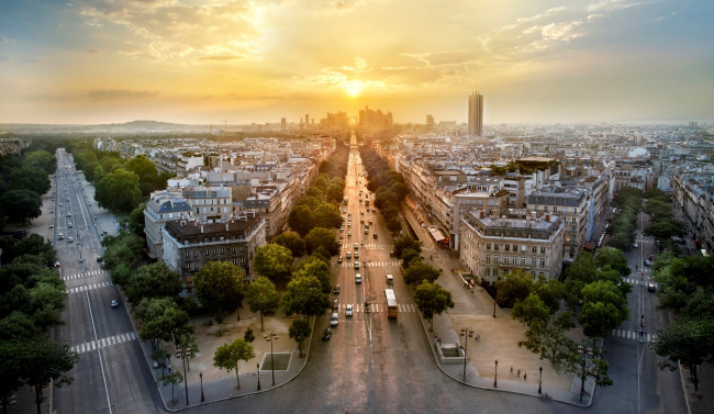Обои картинки фото города, париж , франция, вечер, france, панорама, paris, город, париж, ile-de-france, улицы, машины, деревья, архитектура, закат, здания