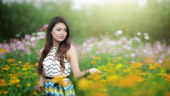 Обои картинки фото девушки, -unsort , азиатки, лето, цветы, девушка