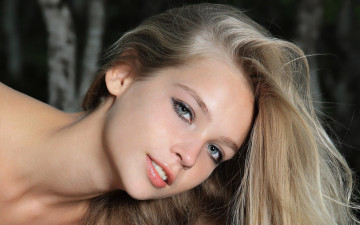 Картинка sienna девушки -unsort+ лица +портреты лицо модель красотка портрет девушка причёска блондинка макияж взгляд