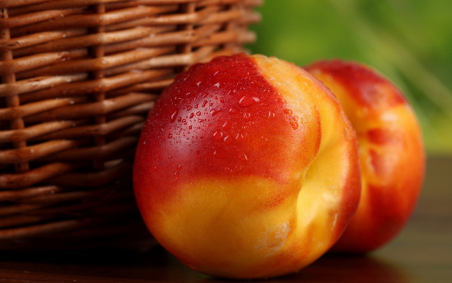 Обои картинки фото еда, персики,  сливы,  абрикосы, нектарин