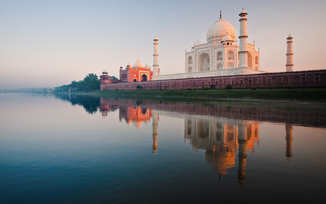 Обои картинки фото тадж-махал,  индия, города, тадж-махал , индия, рассвет, река, утро, мечеть