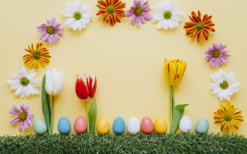Картинка праздничные пасха яйца крашеные decoration happy хризантемы tulips тюльпаны easter colorful трава весна цветы eggs spring flowers