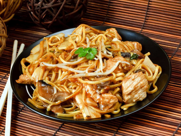 Обои картинки фото еда, макаронные блюда, китайская, кухня, лапша