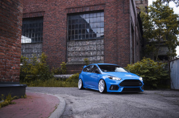 Картинка ford+focus+rs автомобили ford focus rs blue stance building