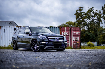 Картинка mercedes+benz+gl автомобили mercedes-benz mercedes gl class black luxury containers