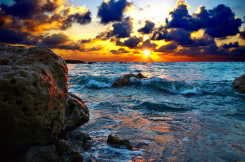 Картинка природа восходы закаты волны пена закат скалы камни океан