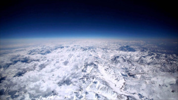Картинка природа горы небо снег высота стратосфера