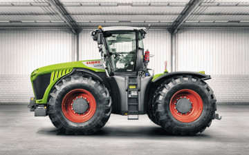Картинка 2019+claas+xerion+5000 техника тракторы сельхозтехника хerion 5000 ангар 2019 года сlaas